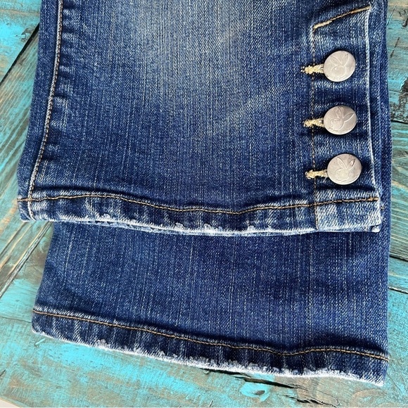 Y2K Vintage Playboy Denim Capris Button Detail Casual Denim Cropped Distressed - Picture 12 of 14